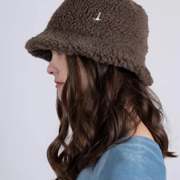 NWT Muhlbauer Fisherman Bucket Hat Taupe Wool Sherpa Fur Warm 58cm - Picture 7 of 8